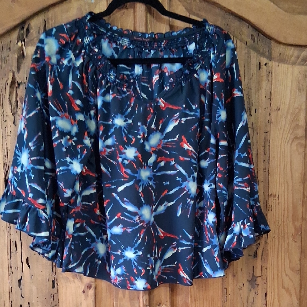 Women's FLOWY Blouse with Design. Large Bell Sleeves